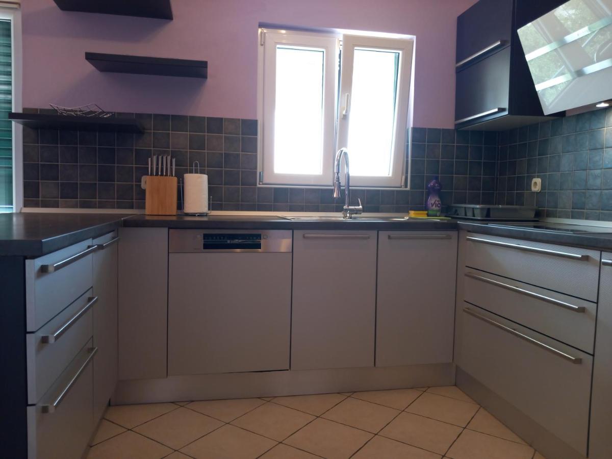 Mitan Apartman Тучепи Экстерьер фото
