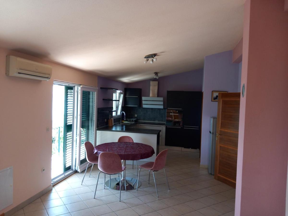 Mitan Apartman Тучепи Экстерьер фото