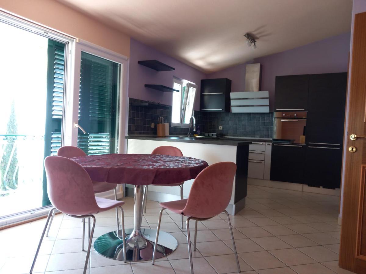Mitan Apartman Тучепи Экстерьер фото