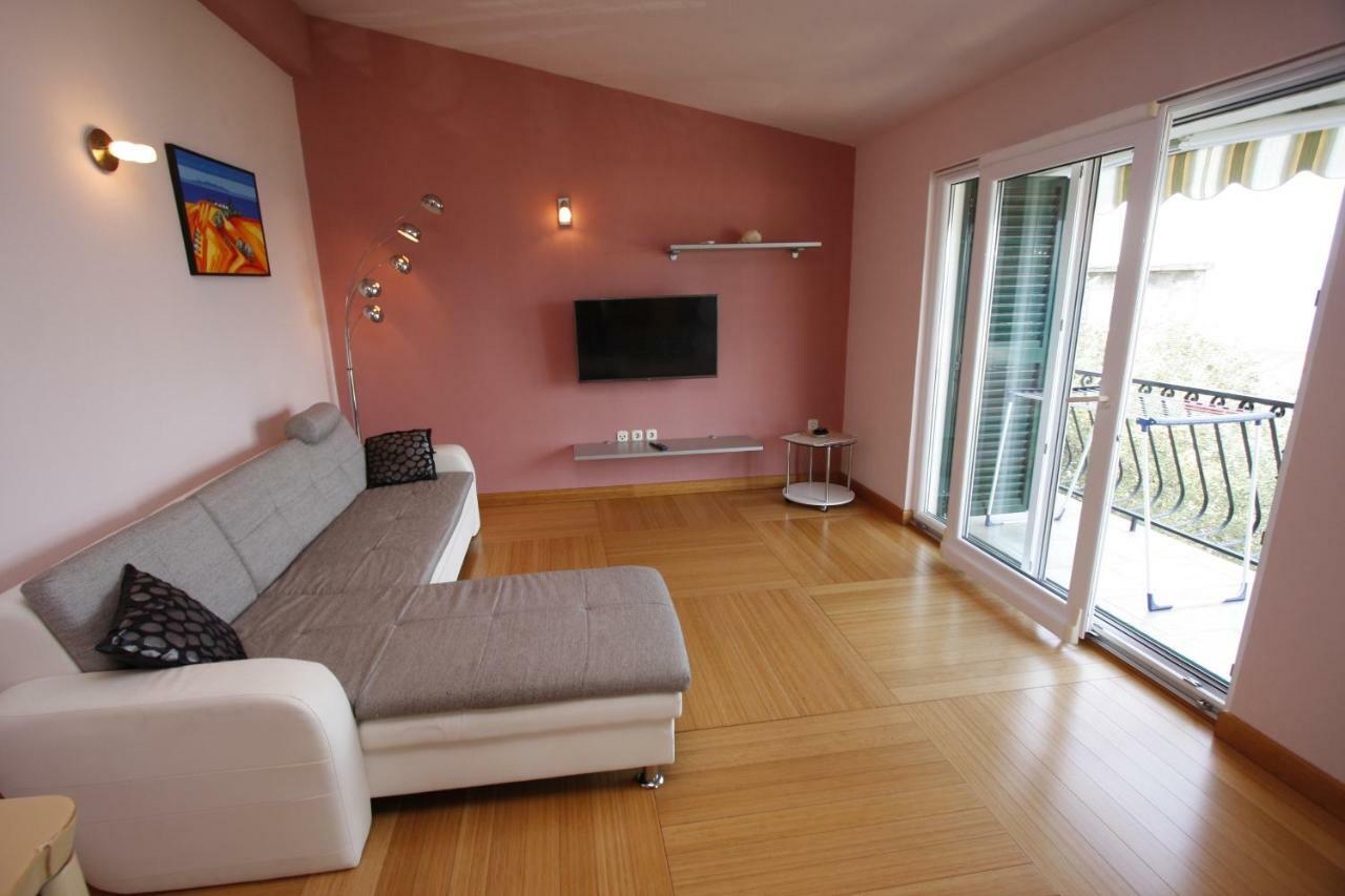 Mitan Apartman Тучепи Экстерьер фото